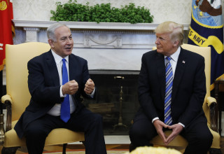 דונלד טראמפ ובנימין נתניהו בבית הלבן (צילום: רויטרס)