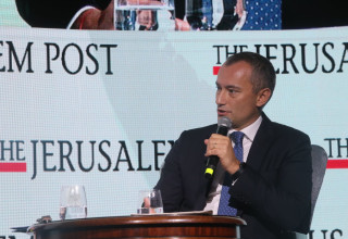 ניקולאי מלדנוב (צילום: מרק ישראל סלם)