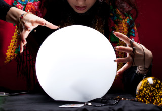 מגדת עתידות (צילום: ingimage ASAP)