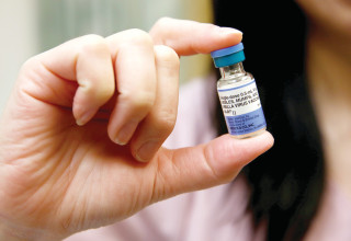 חיסון לחצבת (צילום: רויטרס)