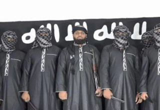 מחבלי דאעש שהוציאו לפועל את הפיגוע בסרי לנקה (צילום: רשתות ערביות)