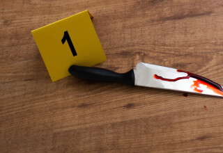 דקירה, אילוסטרציה (צילום: אינג אימג')