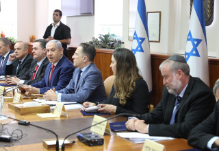 ישיבת ממשלה על חוק המצלמות בקלפיות (צילום:  מרק ישראל סלם)