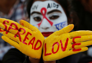 יום האיידס הבינלאומי (צילום: רויטרס אג'י ורמה)