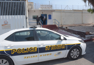 ניידת משטרה, אילוסטרציה (למקום המצולם אין קשר לנאמר בכתבה) (צילום: אבשלום ששוני)