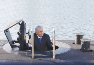 פרשת הצוללות (צילום: רויטרס)