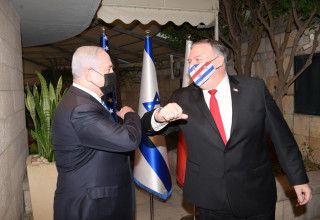ראש הממשלה נתניהו ושר החוץ האמריקאי פומפאו (צילום:  לע"מ)