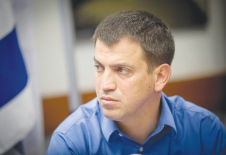 שאול מרידור (צילום: יונתן זינדל)