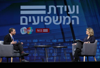 ××™×œ× ×