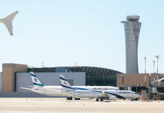 מטוסים בנתב"ג (צילום: אוליבייר פיטוסי, פלאש 90)
