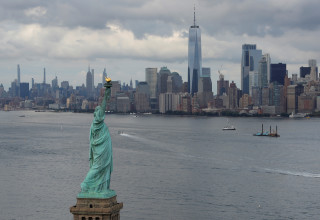 קו הרקיע של מרכז מנהטן בניו יורק  (צילום: רויטרס, אנדרו קלי)