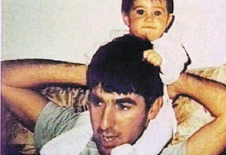 רון ארד עם יובל ארד (צילום: באדיבות המשפחה)