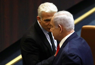 בנימין נתניהו ויאיר לפיד (צילום: מרק ישראל סלם)