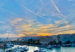 מזג אוויר סתווי באילת (צילום: אבשלום ששוני)