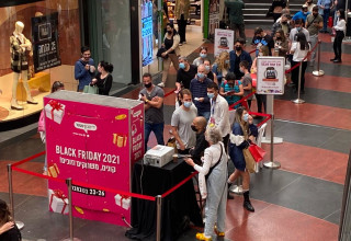 בלאק פריידי בדיזינגוף סנטר  (צילום: אבשלום ששוני)