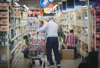 סופרמרקט בירושלים (צילום: יונתן זינדל)
