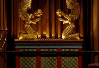 רפליקה של ארון הברית בבית המקדש (צילום: Ben Schumin,CC BY-SA 2.5)