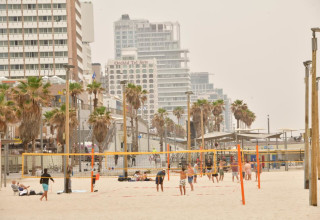 אובך בתל אביב (צילום: אבשלום ששוני)