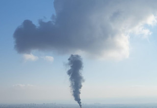 הלפיד שבער במתחם בז"ן (צילום: עיריית נשר)