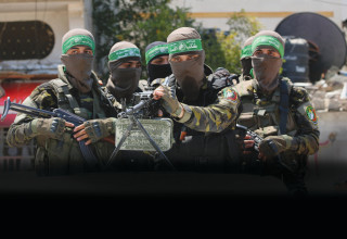 חמושים של חמאס ברצועת עזה (צילום:  עטייה מוחמד, פלאש 90)