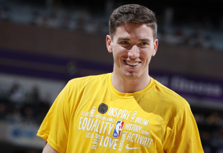 לא ממהר לוותר על חזרה ל-NBA, אבל אולי הנבחרת תשנה את התמונה. טי ג'יי ליף (צילום: GettyImages)