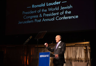 רונלד לאודר בכנס הג'רוזלם פוסט בניו יורק (צילום:  מרק ישראל סלם)