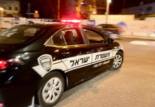 ניידת משטרה (צילום: אבשלום ששוני)