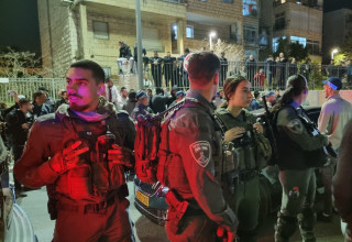 כוחות משטרה בזירת הפיגוע בירושלים (צילום: דוברות המשטרה)