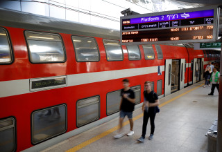 תחנת רכבת ישראל. מותה של האישה נקבע במקום (צילום: רויטרס)