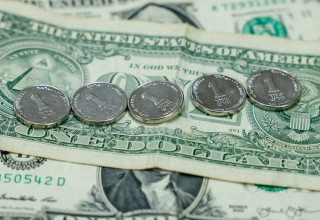 הדולר מול השקל, אילוסטרציה (צילום: מרק ישראל סלם)