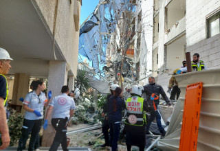 תאונה באתר בנייה, ארכיון (צילום: מד"א)