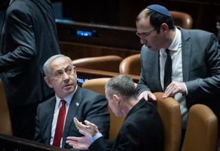 בנימין נתניהו, שמחה רוטמן, יריב לוין (צילום: יונתן זינדל פלאש 90)