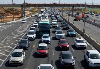 פקקים. אילוסטרציה (צילום: אבשלום ששוני)
