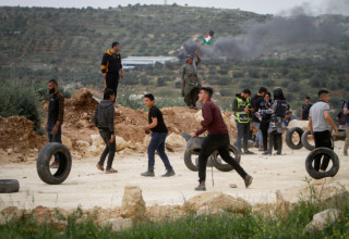 עימותים בין פלסטינים וכוחות צה"ל בשטחים (צילום:  נאסר אישתיה, פלאש 90)