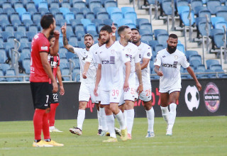 אלמוג בוזגלו סקציה נס ציונה (צילום: קובי אליהו)