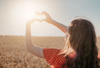 אור השמש - מקור נפלא לוויטמין D  (צילום: אינגאימג)