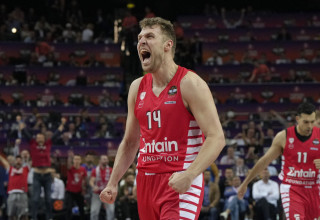 תצוגת העל שלו לא הספיקה. וזנקוב (צילום: רויטרס)