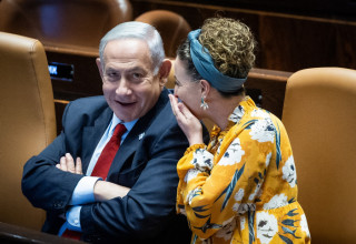 בנימין נתניהו ועידית סילמן (צילום: יונתן זינדל פלאש 90)