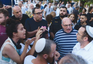 ישראל זעירא בכיכר ביום כיפור  (צילום:  תומר נויברג, פלאש 90)