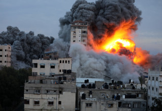 הפלת בניין פלסטין בעזה - חרבות ברזל (צילום:  מג'די פתחי/TPS)