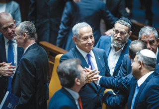 נתניהו וחברי הקואליציה (צילום: יונתן זינדל, פלאש 90)