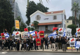 מחאת הרבש"צים מול הקריה בתל אביב (צילום:  דוברות ההסתדרות הלאומית)