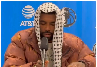 קיירי אירווינג, שחקן דאלאס מאבריקס, לובש כאפייה (צילום: צילום מסך, מתוך טוויטר)