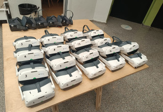 מתחמי ה VR הניידים מסייעים למפוני העוטף והצפון  (צילום:  מערך המתנדבים VR4GOOD)