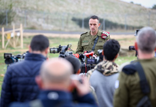 הרמטכ"ל הלוי בתדרוך עיתונאים בגבול הצפון (צילום:  דוד כהן, פלאש 90)
