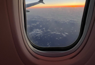תופעה משונה נצפתה מחלון המטוס (צילום:  מעריב אונליין)