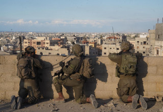 לחימת צוות הקרב של חטיבת כפיר בחאן יונס (צילום: דובר צה"ל)