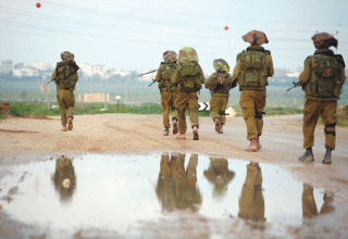 חיילים (צילום: יוסי זמיר פלאש  90)