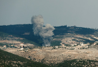 תקיפה בלבנון (צילום:  REUTERS/Evelyn Hockstein)