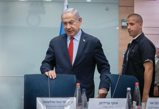 נתניהו בוועדת החוץ והביטחון של הכנסת בשנה שעברה (צילום:  אורן בן חקון, פלאש 90)